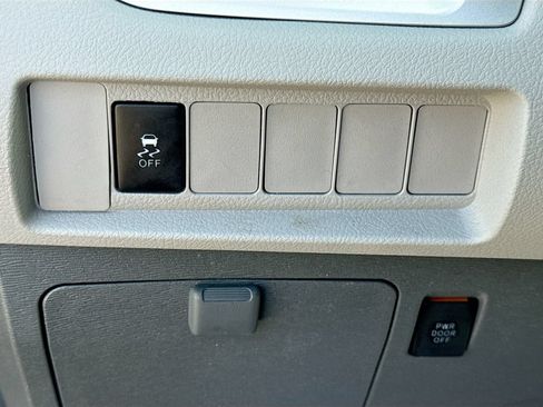 Used 2019 Toyota Sienna LE FWD image 10