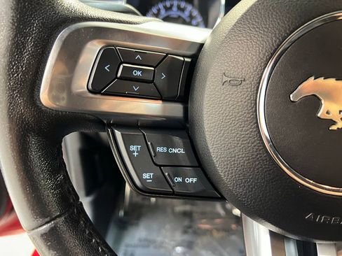 Used 2017 Ford Mustang GT RWD image 19