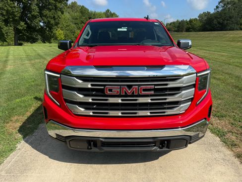 Used 2022 GMC Sierra 1500 SLE AWD/4WD image 7