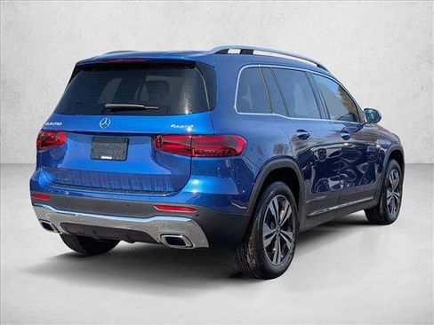 New 2026 Mercedes-Benz GLB 250 4MATIC image 2