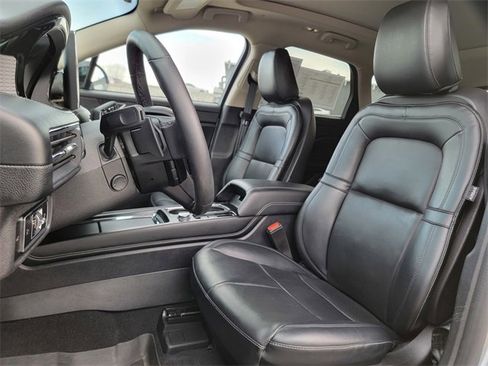 Certified 2023 Lincoln Corsair AWD w/ Equipment Group 101A image 20