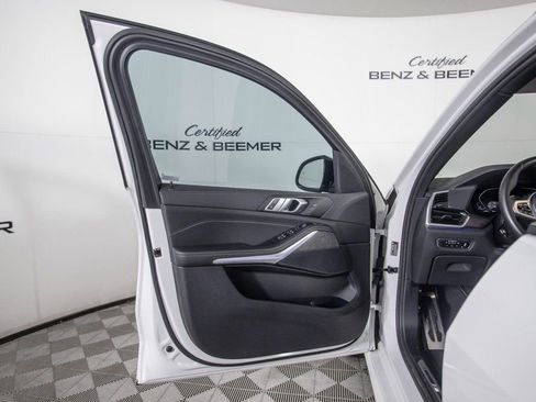 Used 2022 BMW X5 sDrive40i w/ M Sport Package image 18