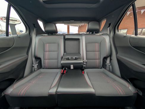 Used 2024 Chevrolet Equinox RS w/ LPO, Floor Liner Package image 37