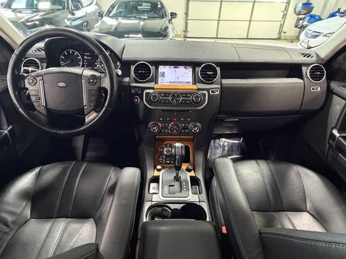 Used 2013 Land Rover LR4 HSE w/ HSE Pkg AWD/4WD image 2