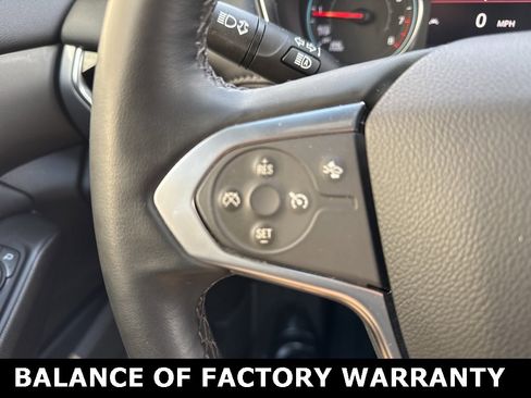 Used 2023 Chevrolet Traverse LT image 20