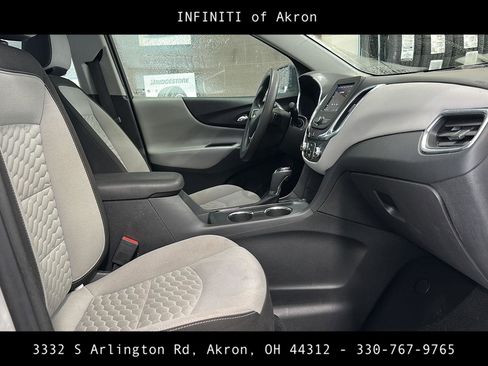 Used 2020 Chevrolet Equinox LS image 21