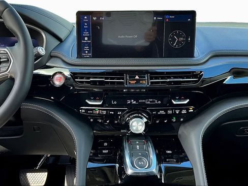 New 2026 Acura MDX SH-AWD w/ Advance Package image 6