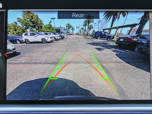 Used 2023 BMW X5 xDrive40i w/ Parking Assistance Package image 24