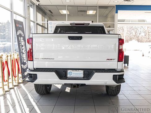 Used 2021 Chevrolet Silverado 1500 RST AWD/4WD image 13