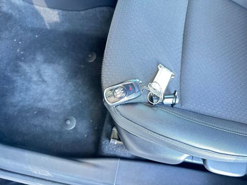 Used 2025 Buick Encore GX Preferred image 22