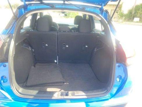 Used 2023 Nissan Kicks SR FWD image 8