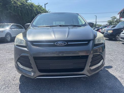 Used 2015 Ford Escape SE FWD image 3