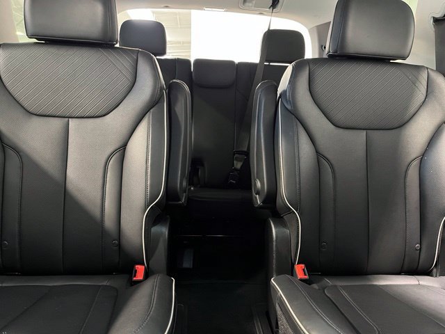 Used 2025 Hyundai Palisade SEL FWD image 12