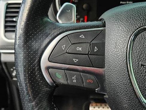 Used 2016 Jeep Grand Cherokee SRT AWD/4WD image 11