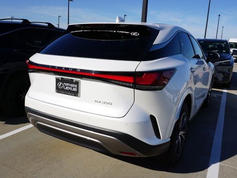 Certified 2025 Lexus RX 350 FWD image 3