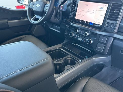 New 2026 Ford F250 Lariat w/ Lariat Ultimate Package AWD/4WD image 14