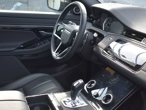 Used 2023 Land Rover Range Rover Evoque R-Dynamic SE AWD/4WD image 20