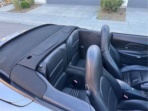 Used 2001 Porsche 911 Cabriolet image 42