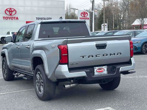 New 2026 Toyota Tacoma Limited AWD/4WD image 10