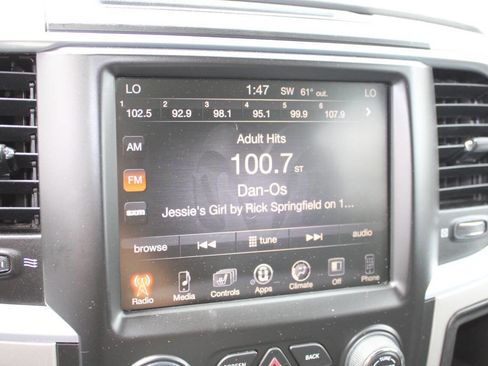 Used 2015 RAM 1500 Big Horn AWD/4WD image 15