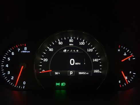 Used 2016 Kia Sorento SX image 23