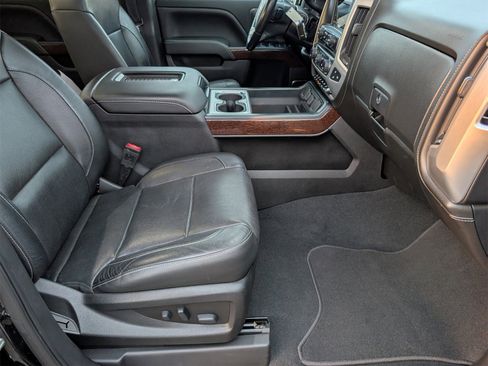 Used 2018 GMC Sierra 1500 SLT image 27