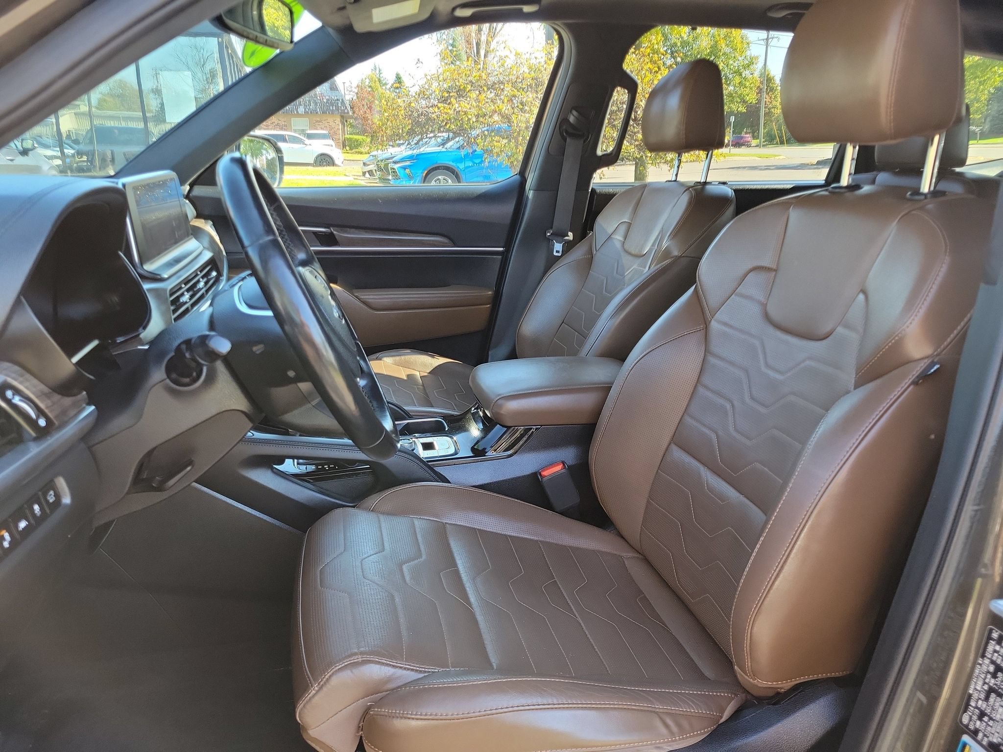 Used 2020 Kia Telluride SX w/ SX Prestige Package AWD/4WD image 5