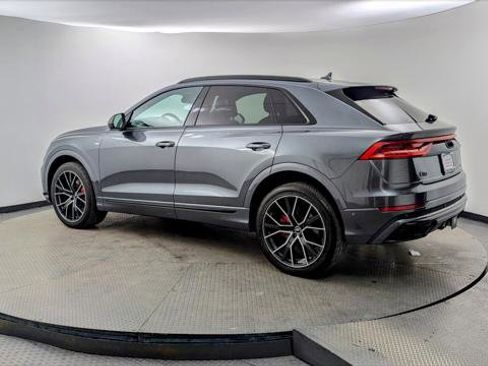 Used 2022 Audi Q8 Premium Plus w/ Premium Plus Package image 6