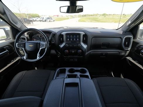 Used 2021 Chevrolet Silverado 1500 LT AWD/4WD image 27