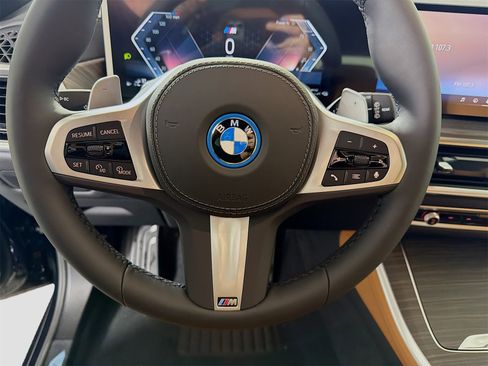 New 2026 BMW X5 xDrive50e w/ M Sport Package image 13