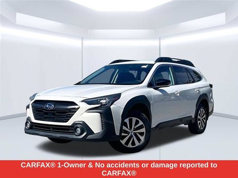 Used 2023 Subaru Outback Premium AWD/4WD image 2