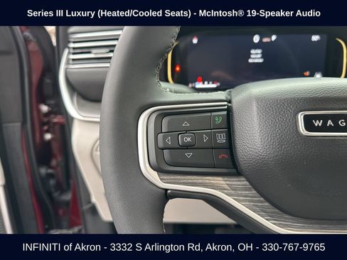 Used 2023 Jeep Wagoneer Series III w/ Preferred Equipment Group AWD/4WD image 49