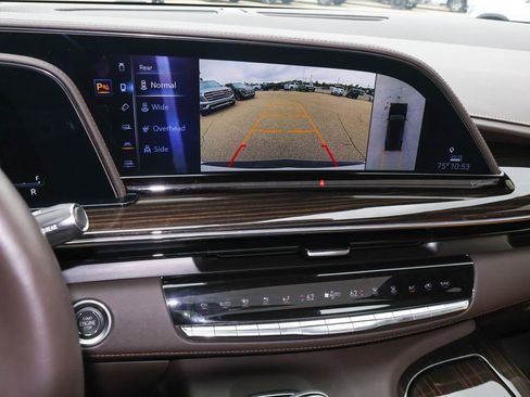 Used 2023 Cadillac Escalade Premium Luxury w/ LPO, Radiant Package AWD/4WD image 23