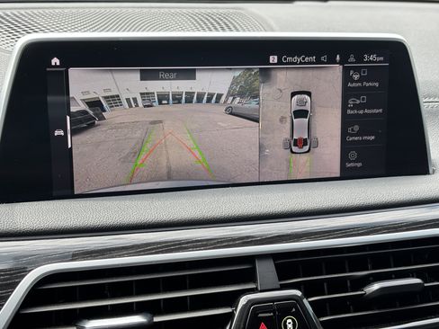 Used 2021 BMW 740i w/ M Sport Package image 13