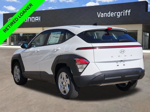 New 2026 Hyundai Kona SE FWD image 3