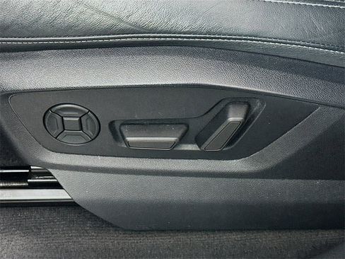 Used 2021 Audi Q8 Premium Plus w/ Premium Plus Package image 22