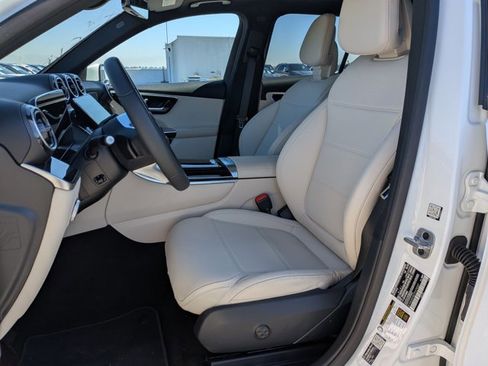 Used 2026 Mercedes-Benz GLC 300 GLC 300 image 14