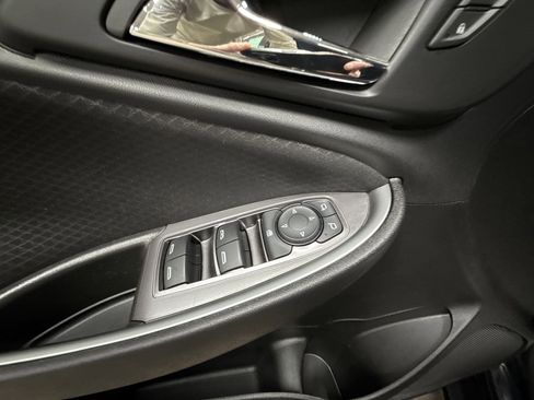 Used 2023 Chevrolet Malibu LT image 21