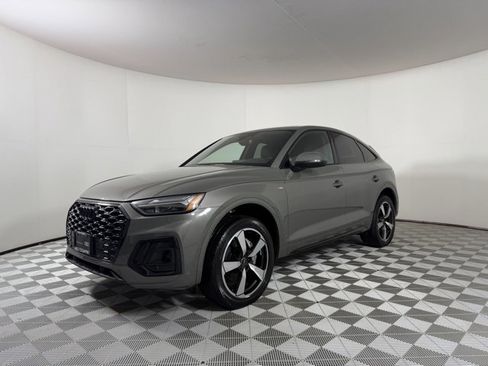 Used 2023 Audi Q5 2.0T Premium Plus w/ Premium Plus Package image 3