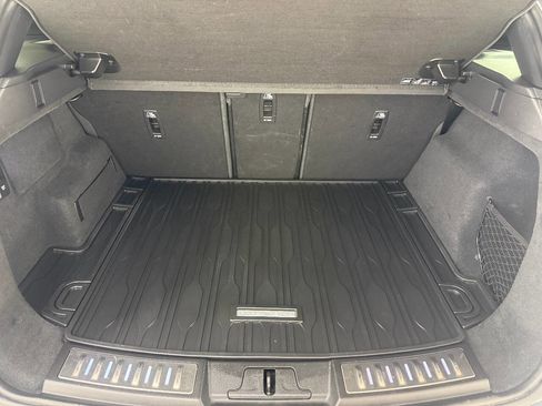 Used 2020 Land Rover Range Rover Evoque First Edition image 68