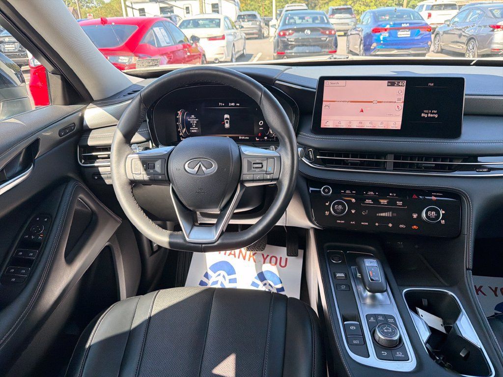 Used 2023 INFINITI QX60 Luxe w/ Cargo Package AWD/4WD image 18