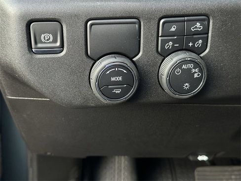 New 2026 Chevrolet Silverado 1500 LT w/ Safety Package image 18