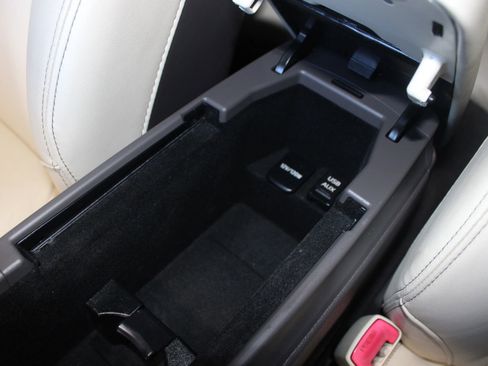 Used 2013 Lexus IS 250 image 18