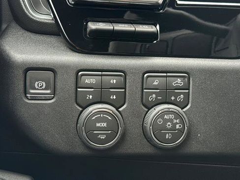 New 2026 Chevrolet Silverado 3500 High Country image 29