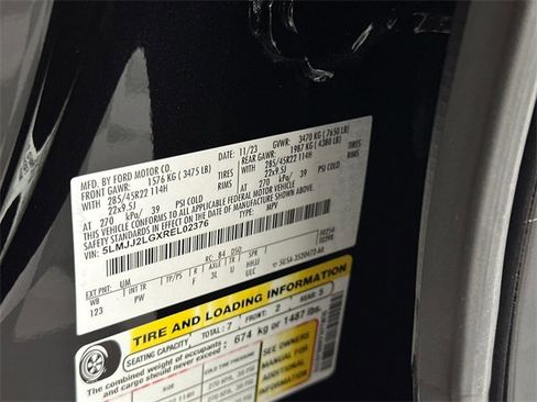 Used 2024 Lincoln Navigator Reserve image 40