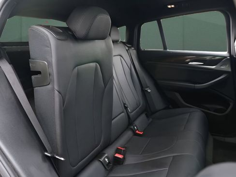 Used 2021 BMW X4 xDrive30i image 13