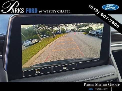 Used 2021 Chevrolet Tahoe Z71 w/ Rear Media and Nav Package image 28