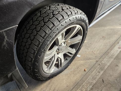 Used 2015 Cadillac Escalade ESV Premium image 8