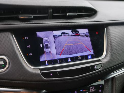 Certified 2023 Cadillac XT5 Sportv w/ Technology Package image 17