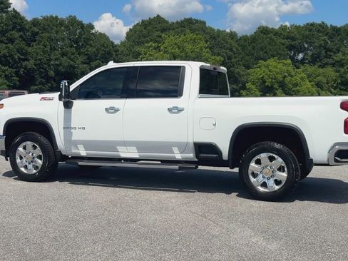Certified 2021 Chevrolet Silverado 2500 LTZ w/ LTZ Premium Package AWD/4WD image 5